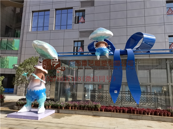 廣西南寧祖龍商業廣場美陳、不銹鋼雕塑